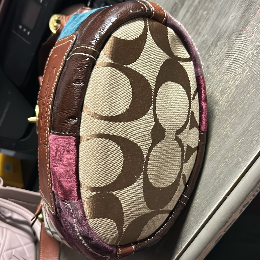 Coach Brown and Green Shoulder Bag - Picture 7 of 10